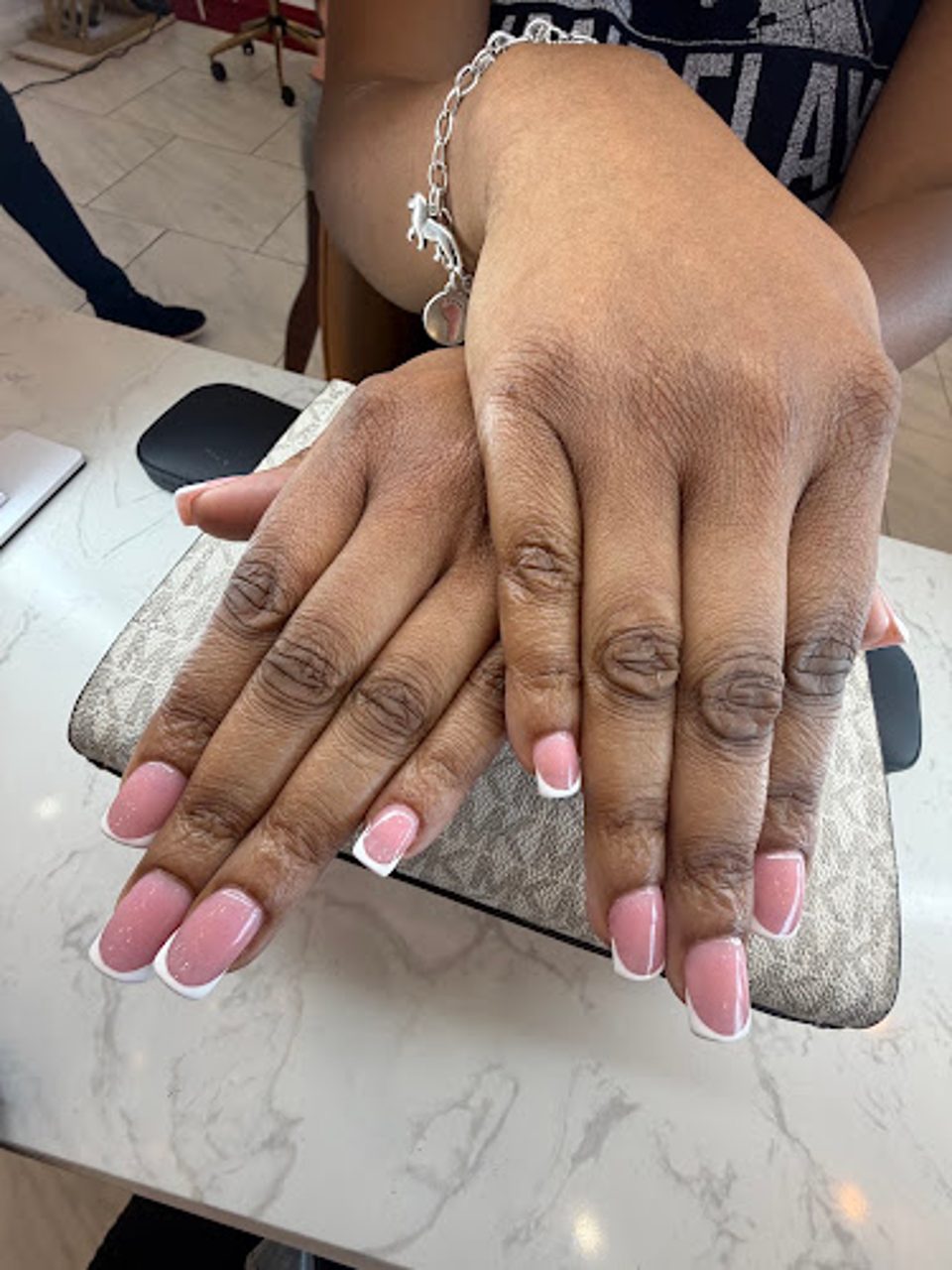 Bitcoin Nail Bar photo 1
