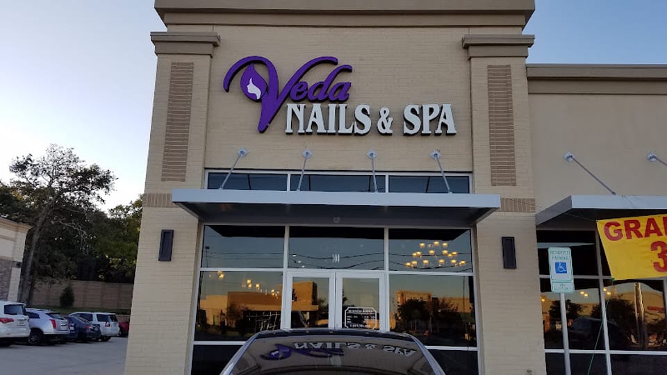 Veda Nails & Spa photo 1