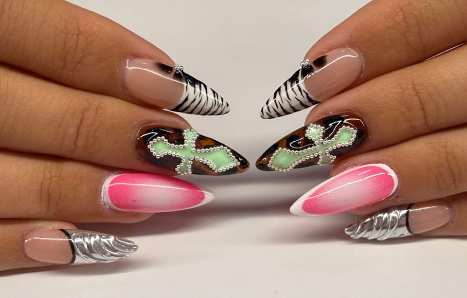 B Nails photo 1
