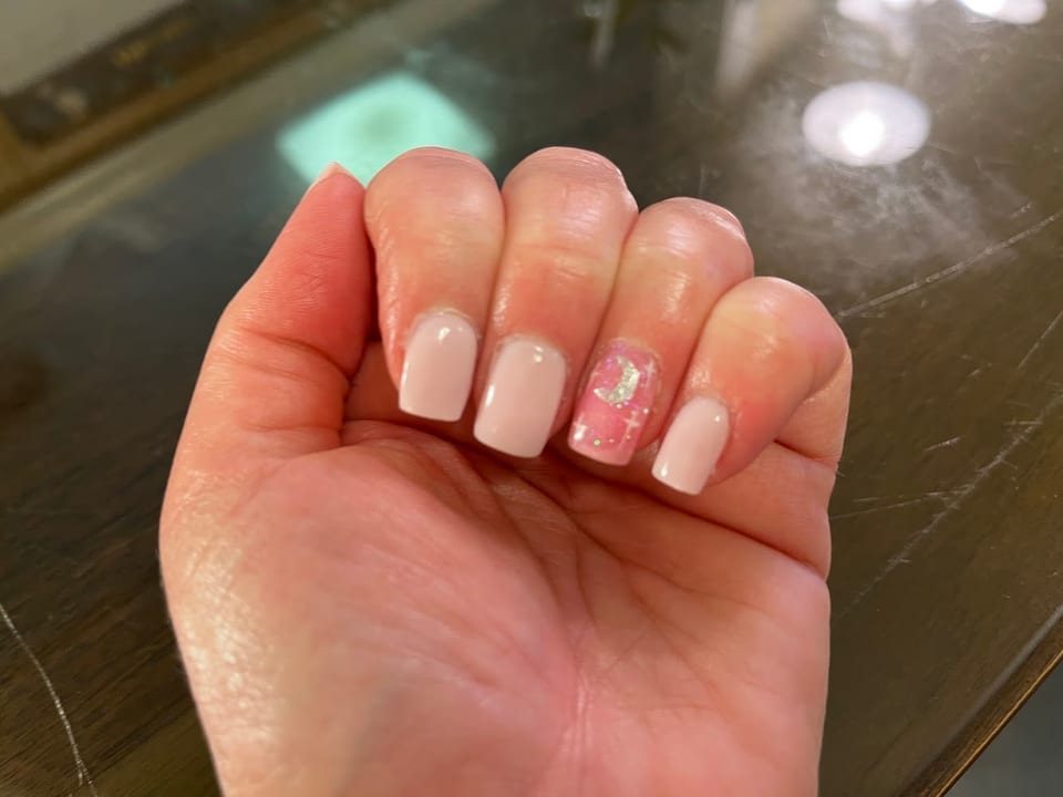 Foxy Nails photo 1