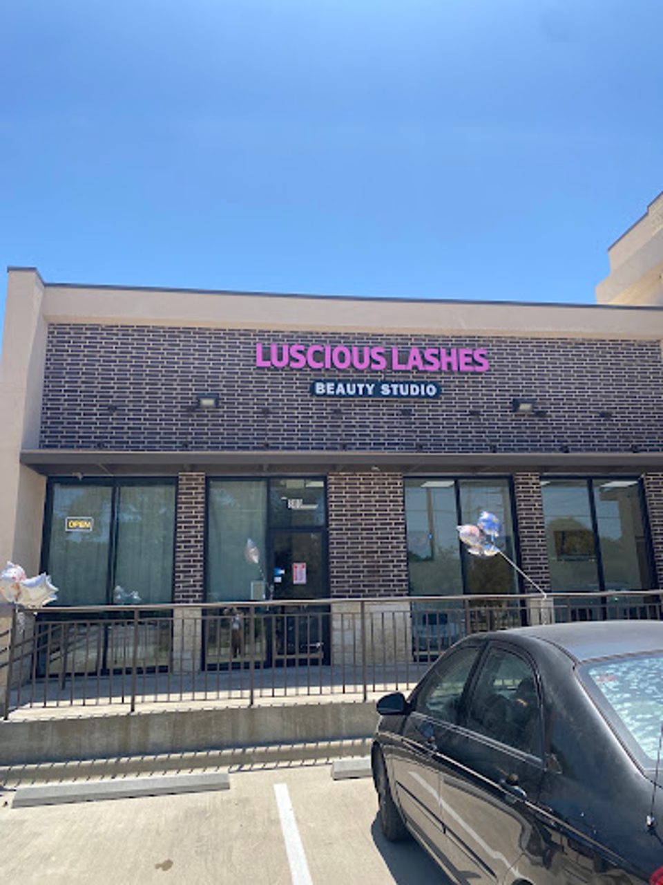 Luscious Lashes Beauty Studio/ Lash Supply store photo 1
