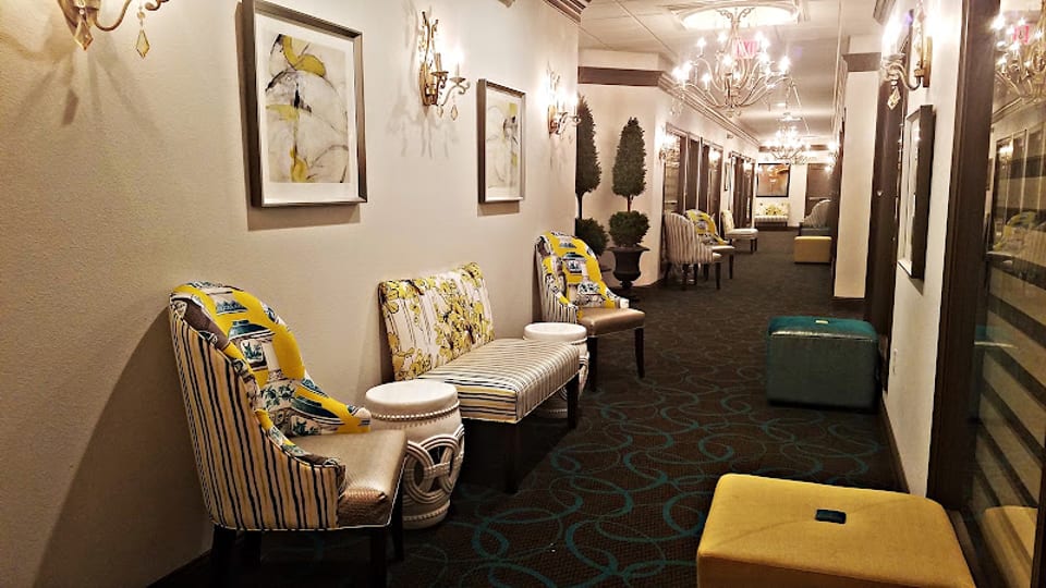 Salon Boutique photo 1
