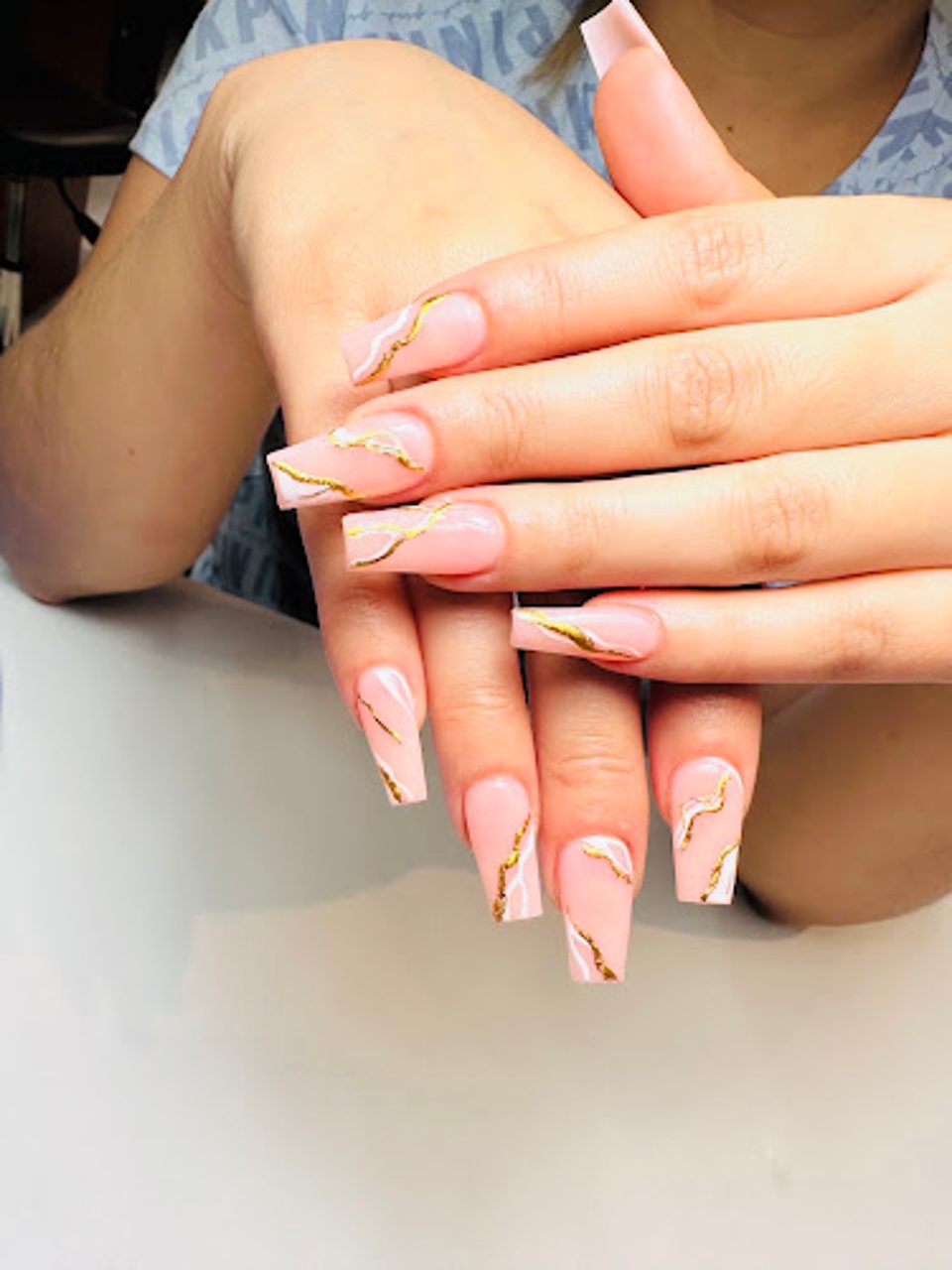 KG NAILS photo 1