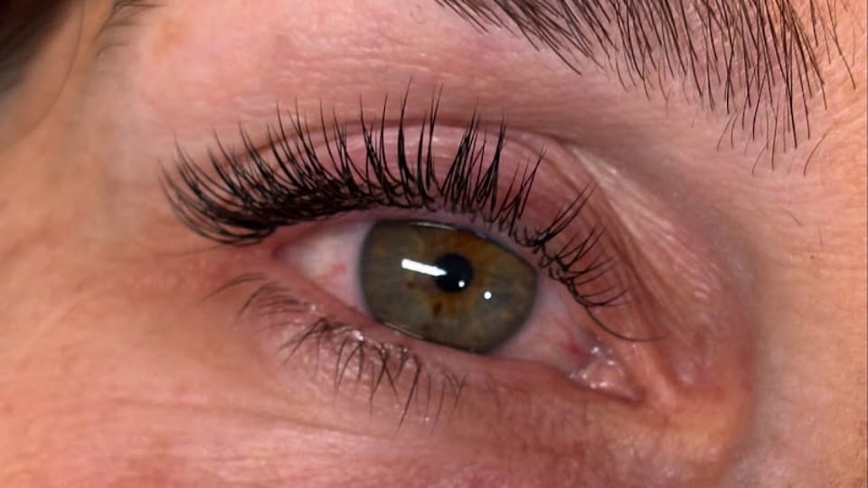 Mary J Lashes & Suites photo 1