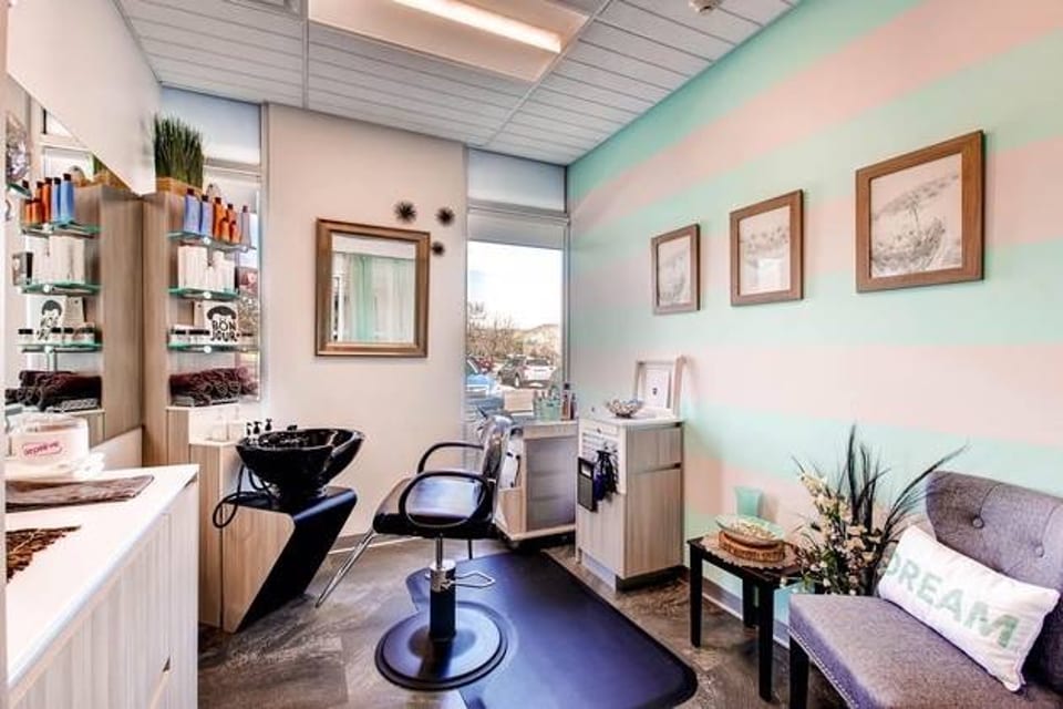 Sola Salons photo 1