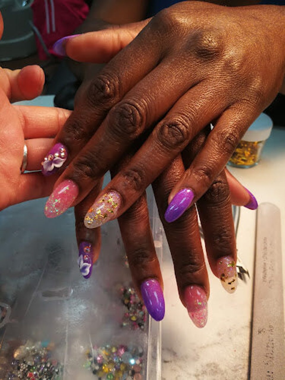 T & L Nails photo 1