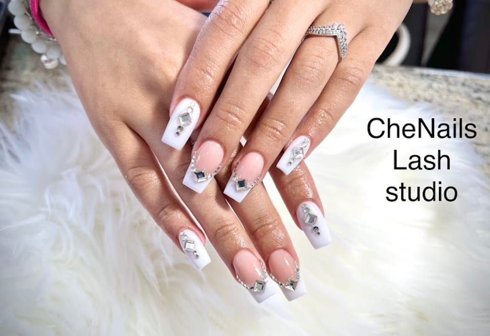 Che Nails & Lash Studio photo 1