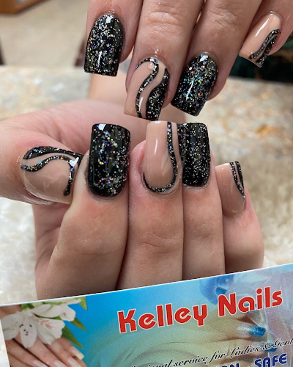 Kelley Nail photo 1