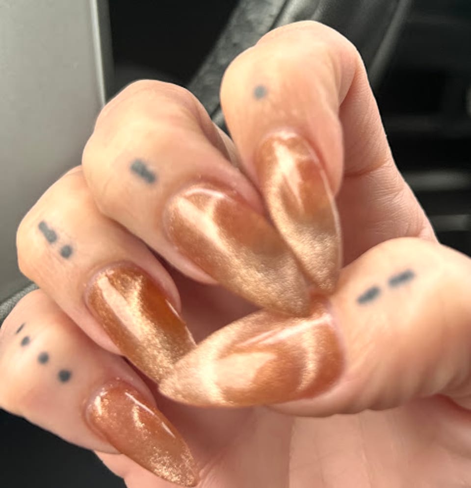 NAILS BY HELEN at Salon At The Oaks photo 1