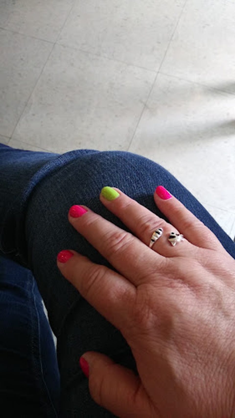 Leon Nails photo 1
