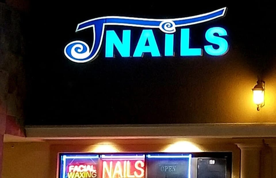 J Nails photo 1