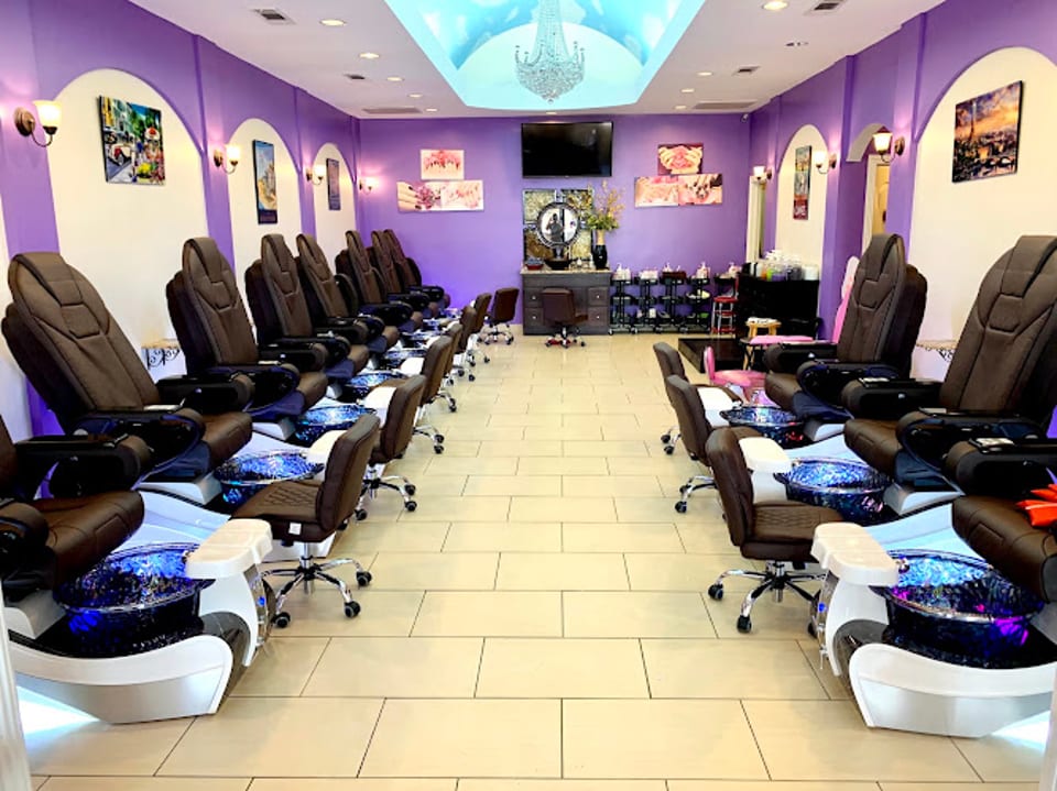 Lavender Nails and Spa CLOSED 1ST SUNDAY OF THE MONTH photo 1