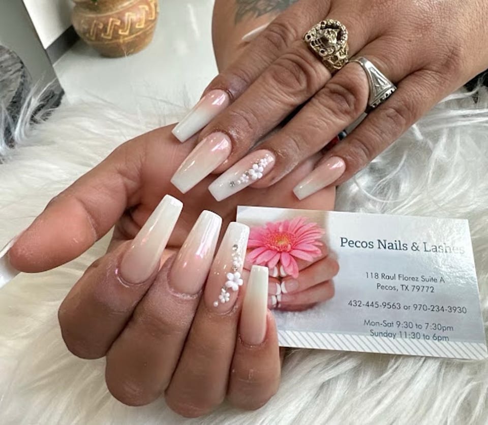 Pecos Nails & Lashes photo 1