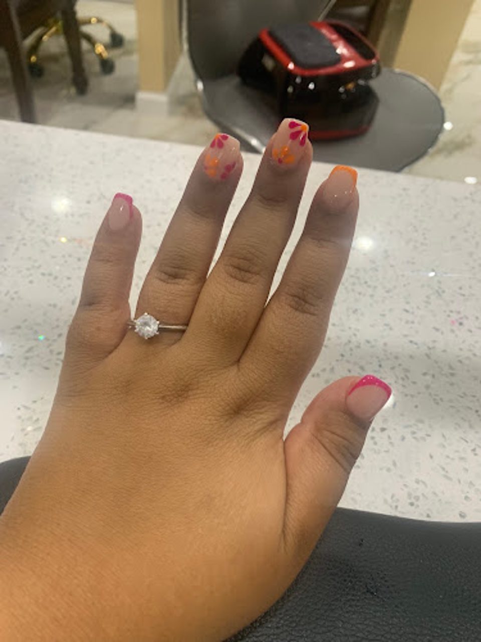 LAV Nails & Spa photo 1
