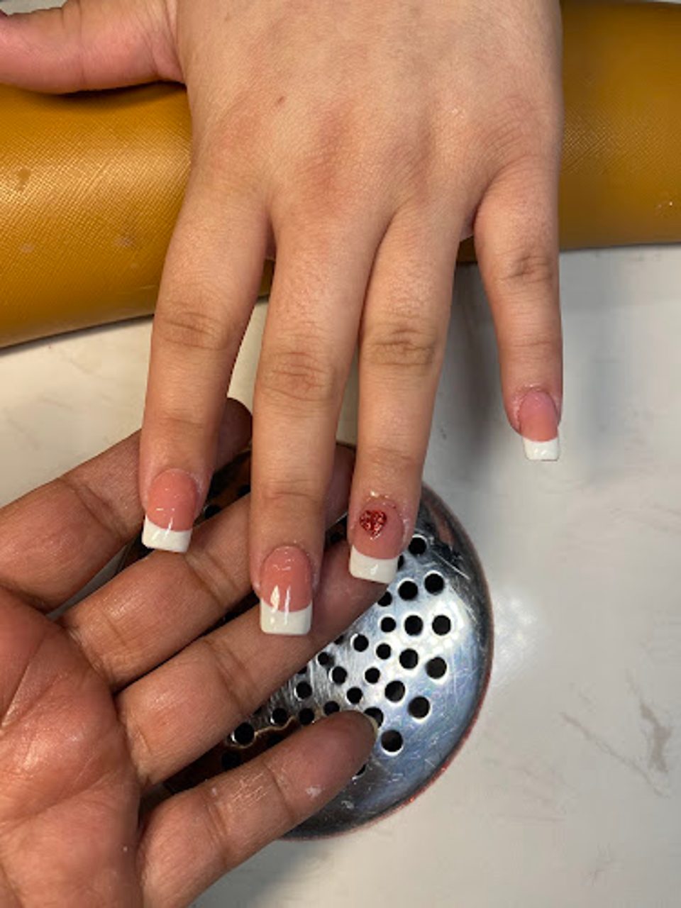 Happy nails photo 1