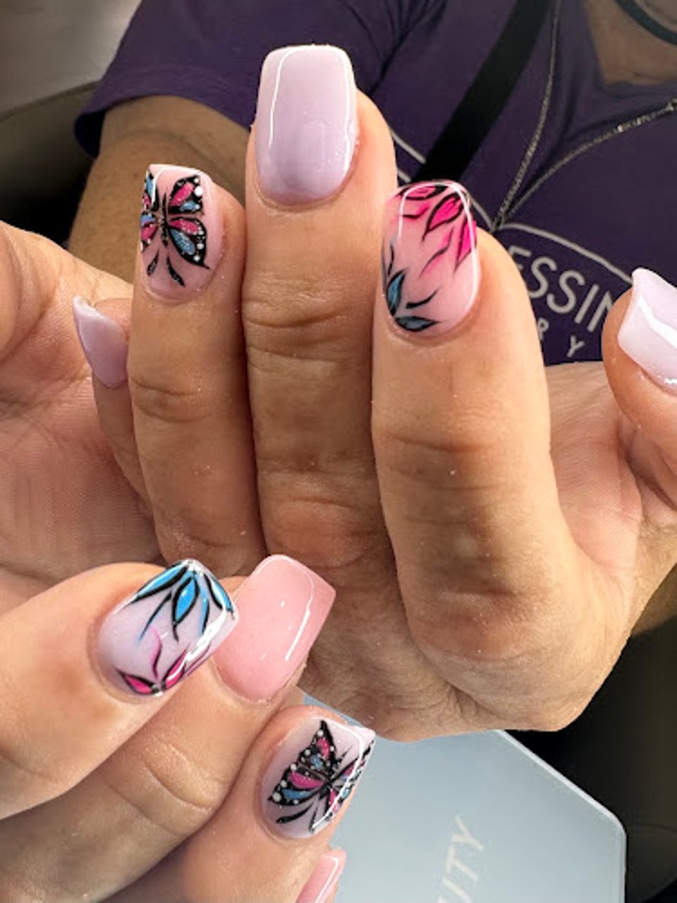 K NAILS photo 1