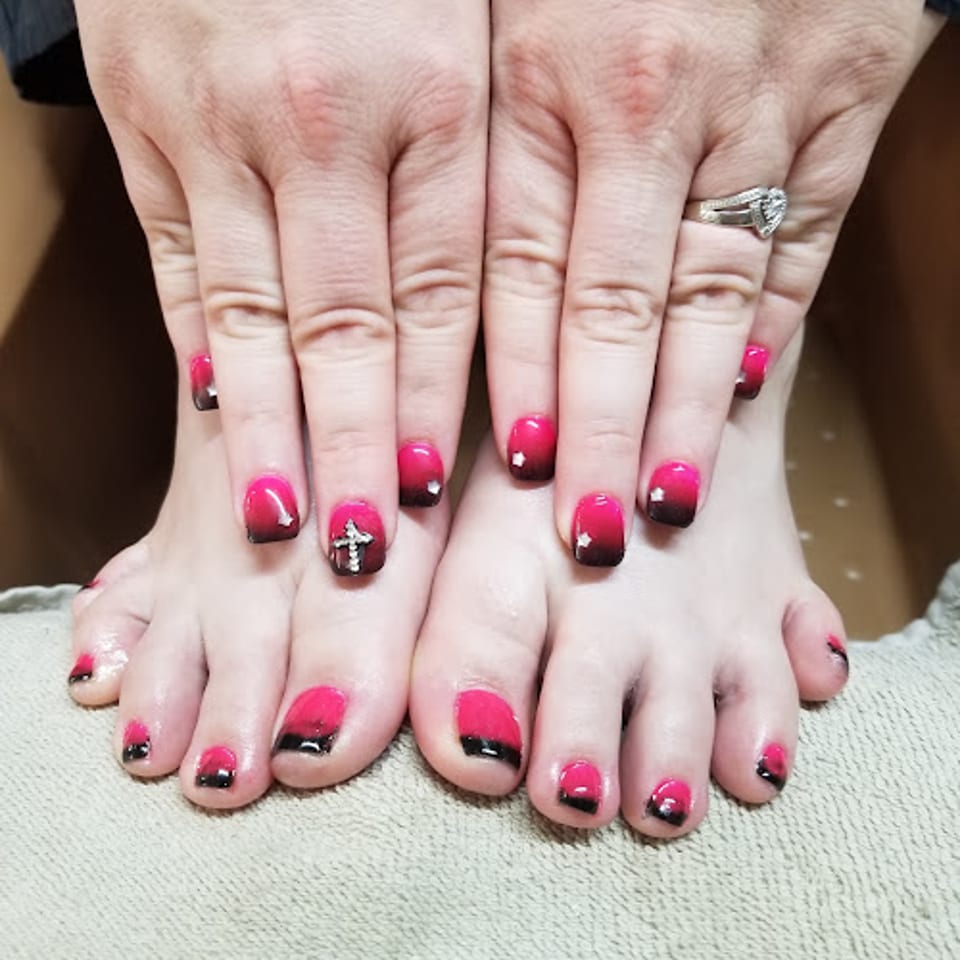 Y M Nail photo 1