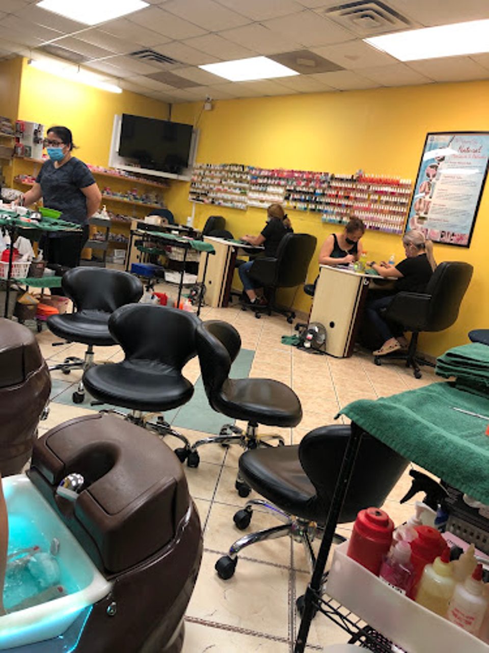 G N Nails & Spa photo 1