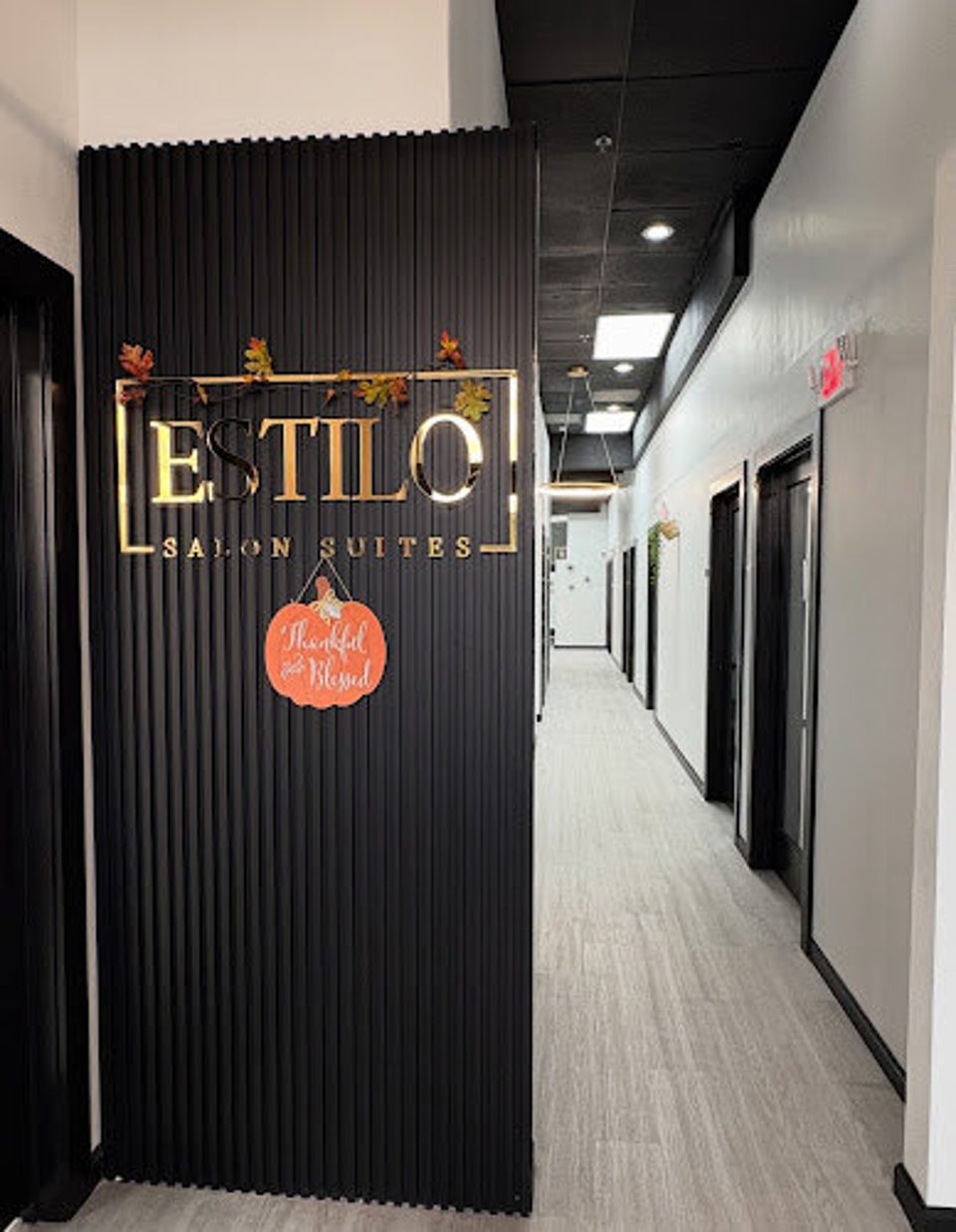 Estilo Salon Suites photo 1