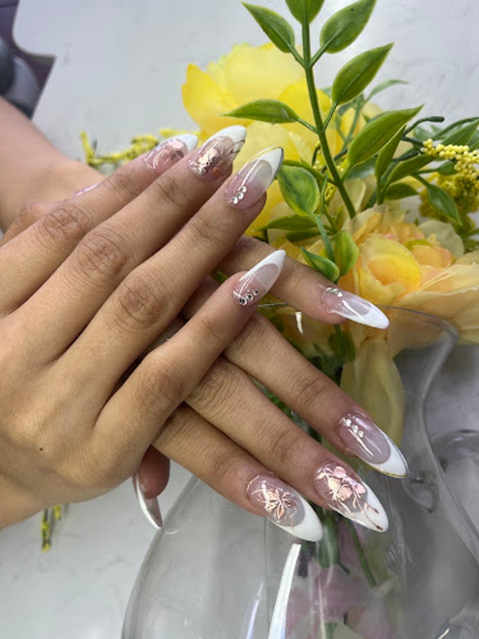 ESSENTIAL Nails Spa photo 1