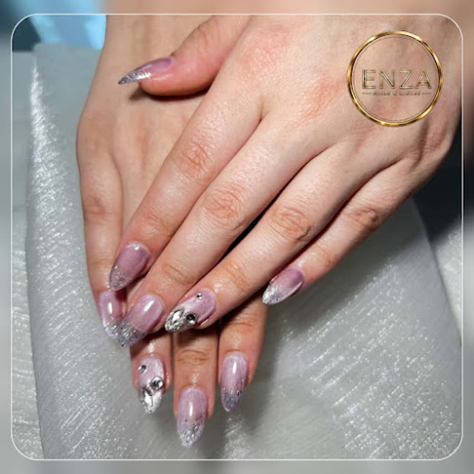 Enza Nails & Lashes photo 1