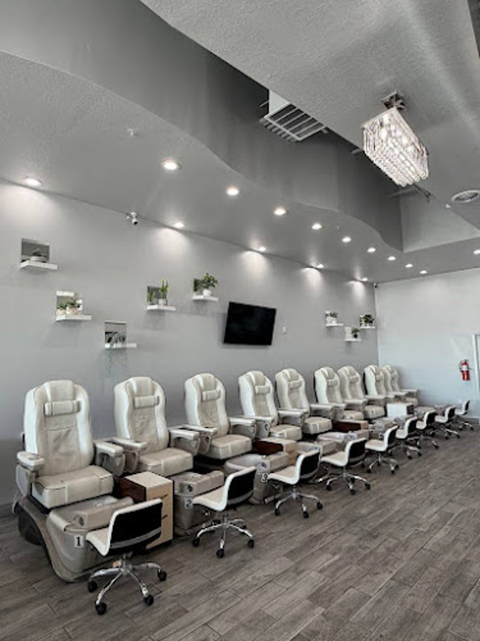 Polish Nail Bar 1 - Riverton photo 1