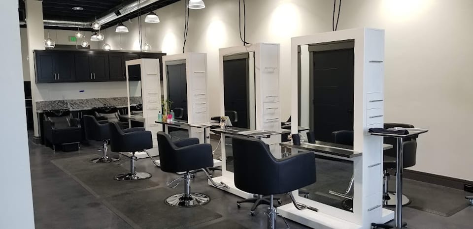 Insatiable Kare Salon photo 1