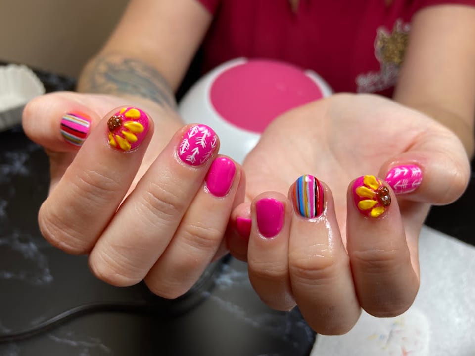 Aki Ashida Nail Design @Uptown Salons photo 1
