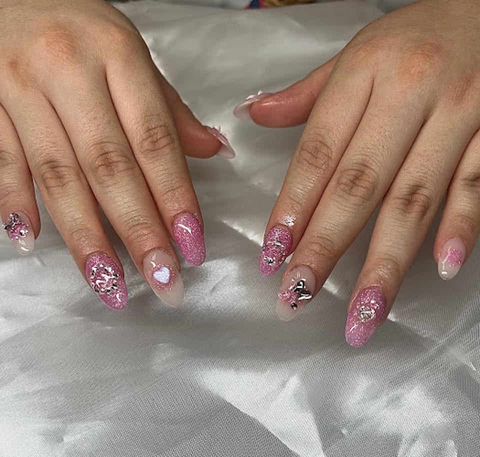 Queen of Hearts Nail Salon photo 1