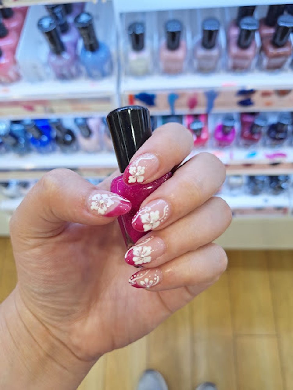 Classy Nails photo 1
