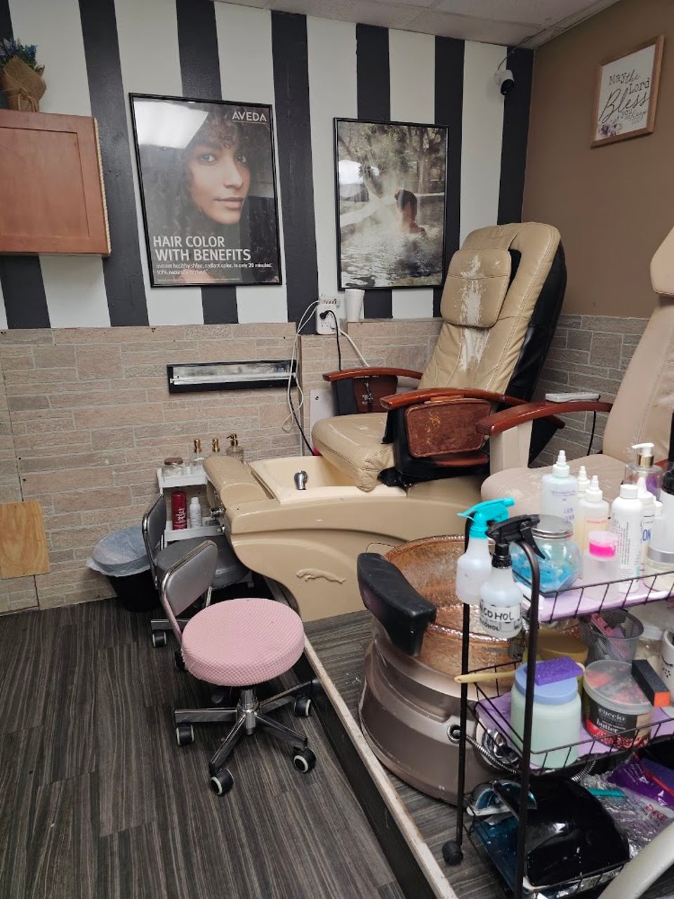 Giselle’s Hair Salon photo 1