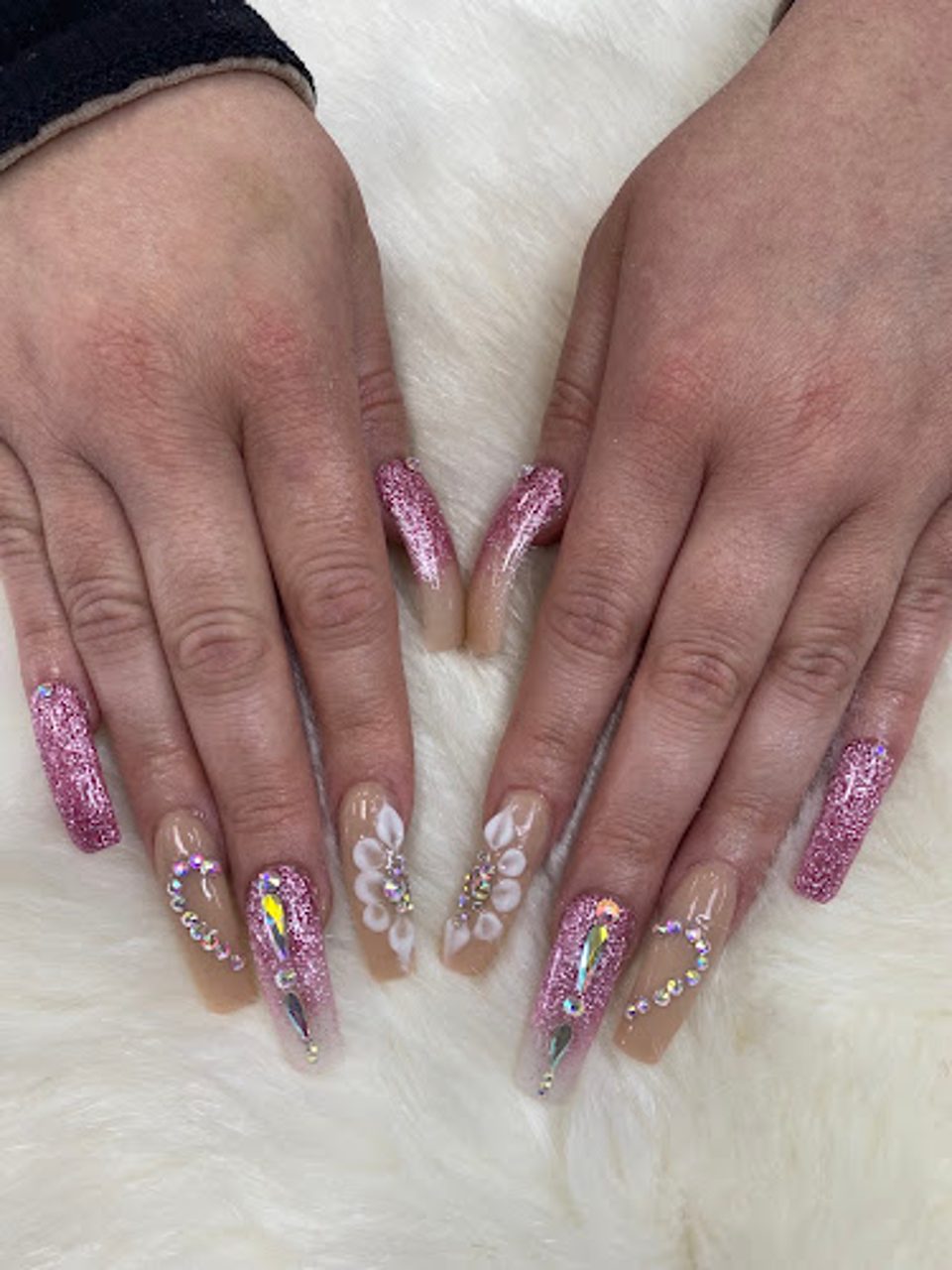 Gelina Hair & Nail Salon photo 1