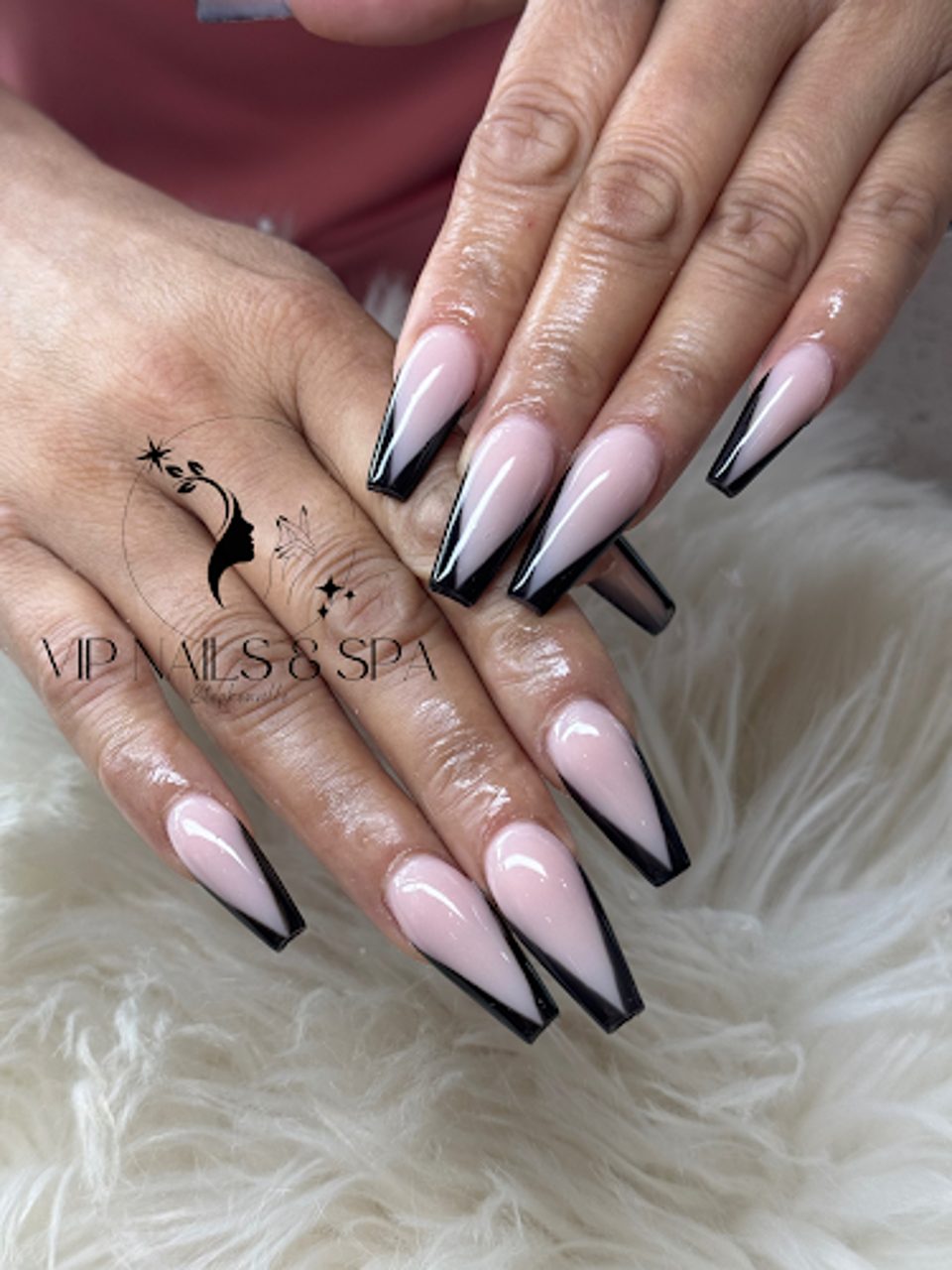 VIP Nails & Spa photo 1