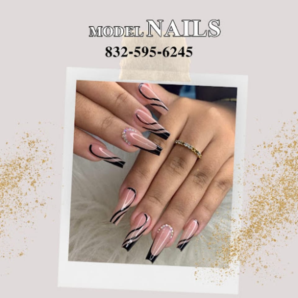 Model Nails photo 1