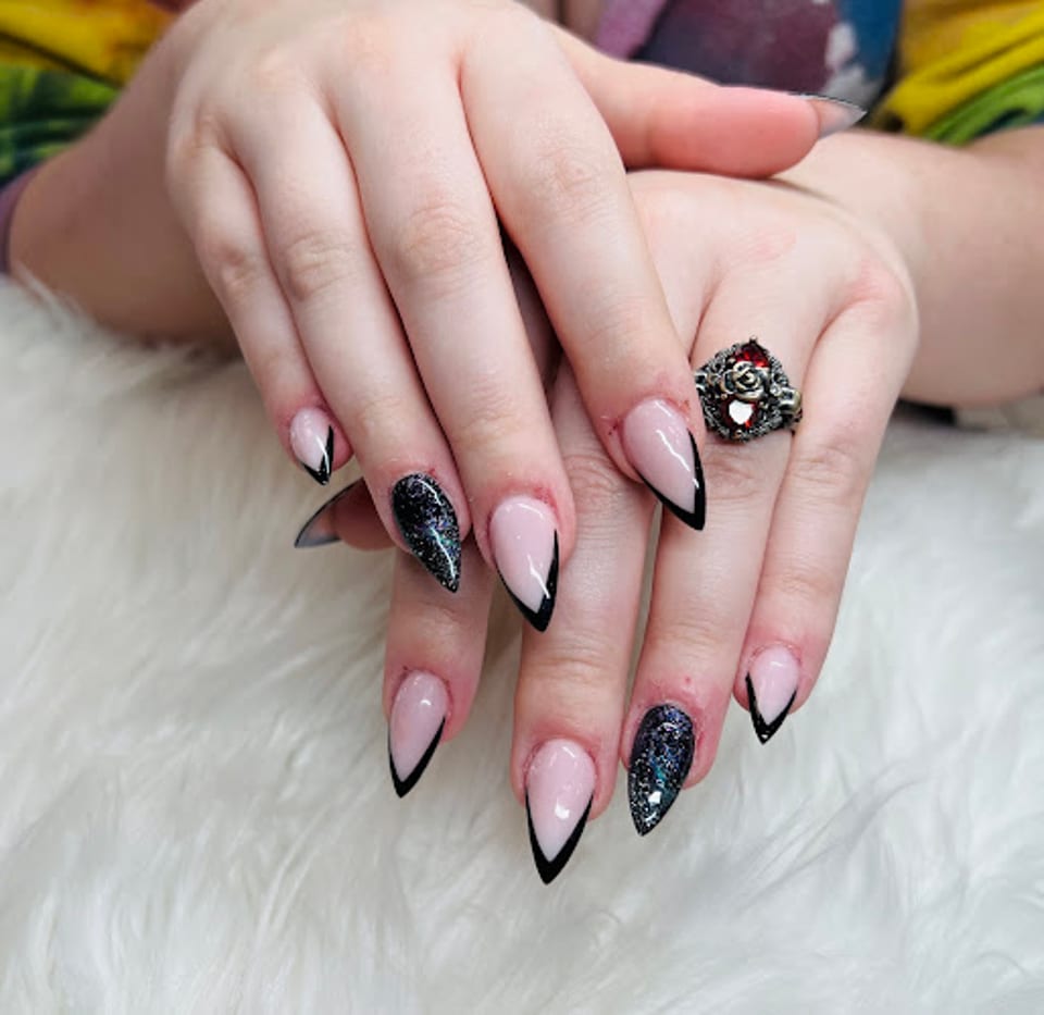 K&L nails photo 1
