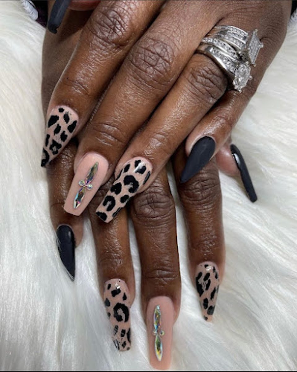 Honey Dipp Nails Salon photo 1