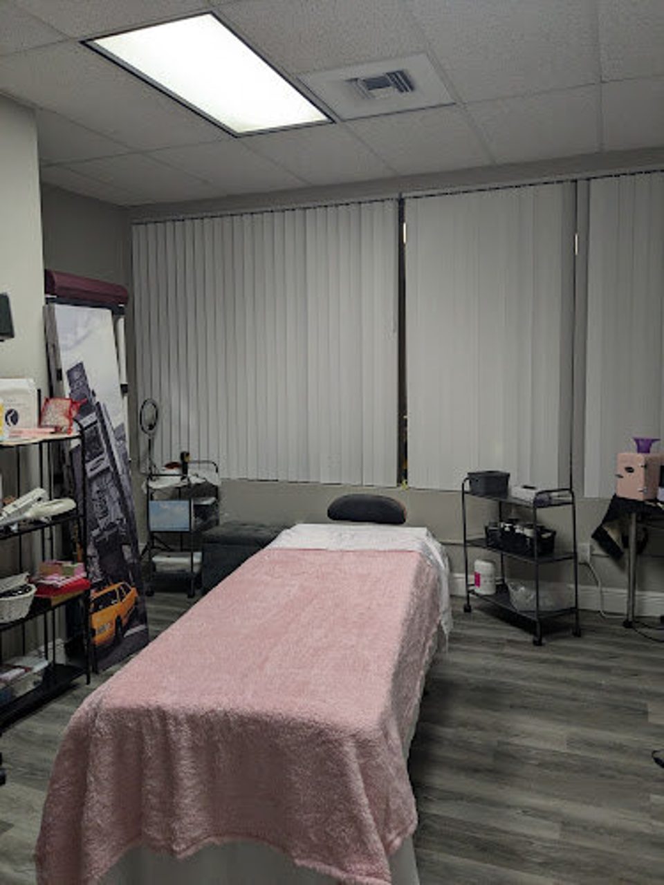 West World Day Spa photo 1