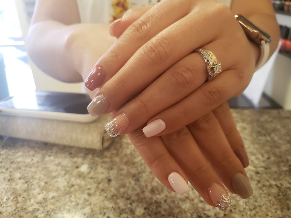 Evelyn’s Nail Boutique photo 1