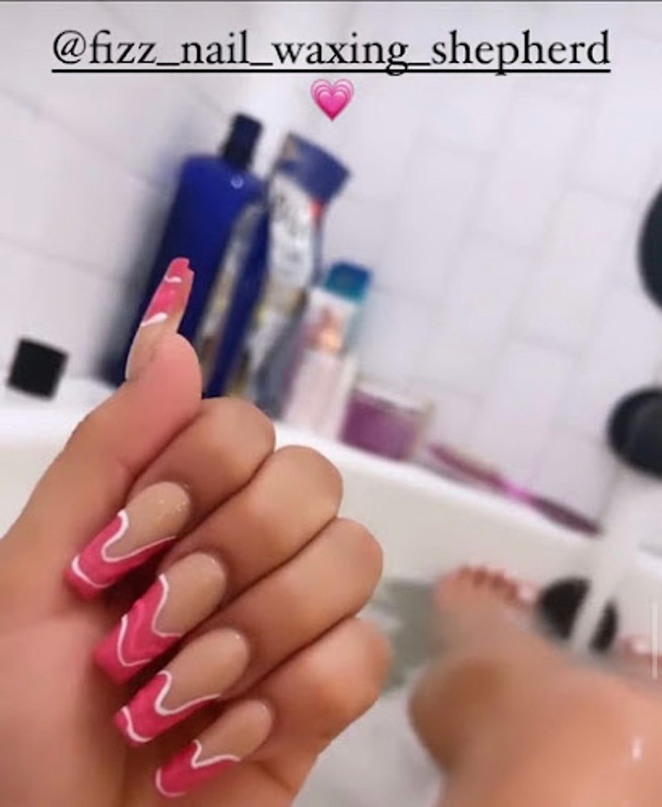 Fizz Nails photo 1