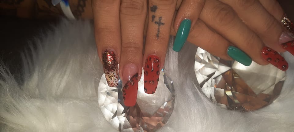 Color Me Red Nails Studio photo 1