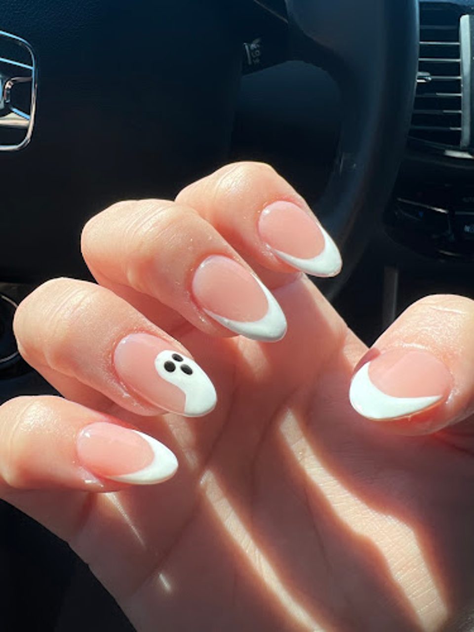 Vy Nails photo 1