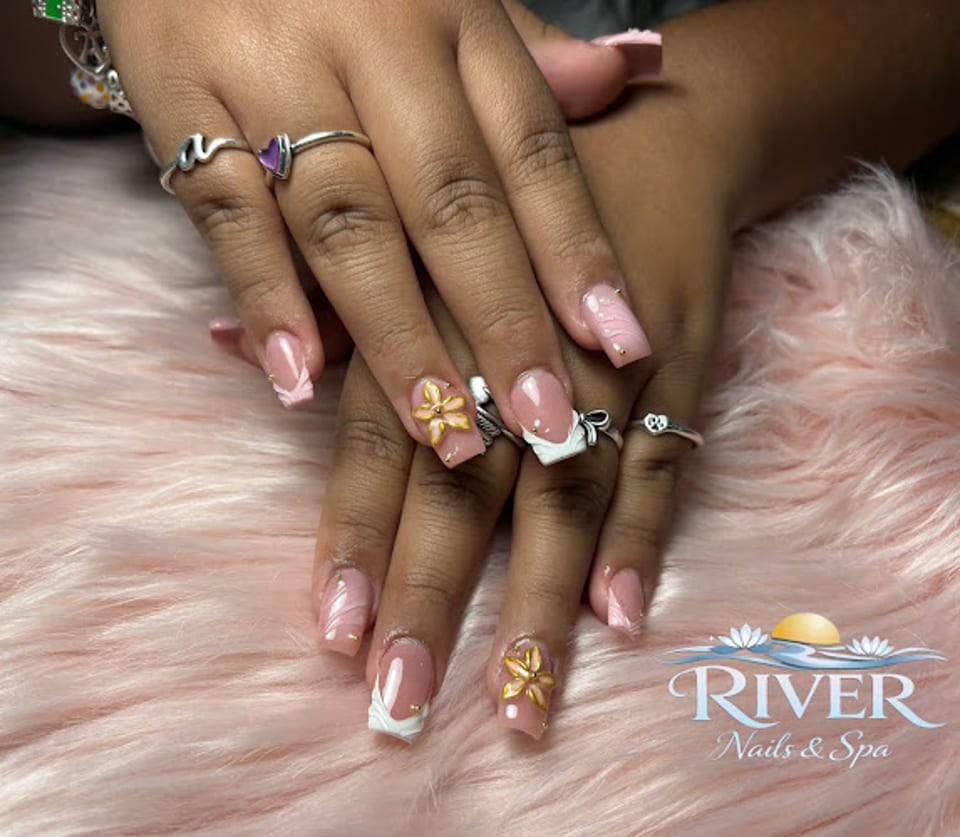 River Nails & Spa photo 1