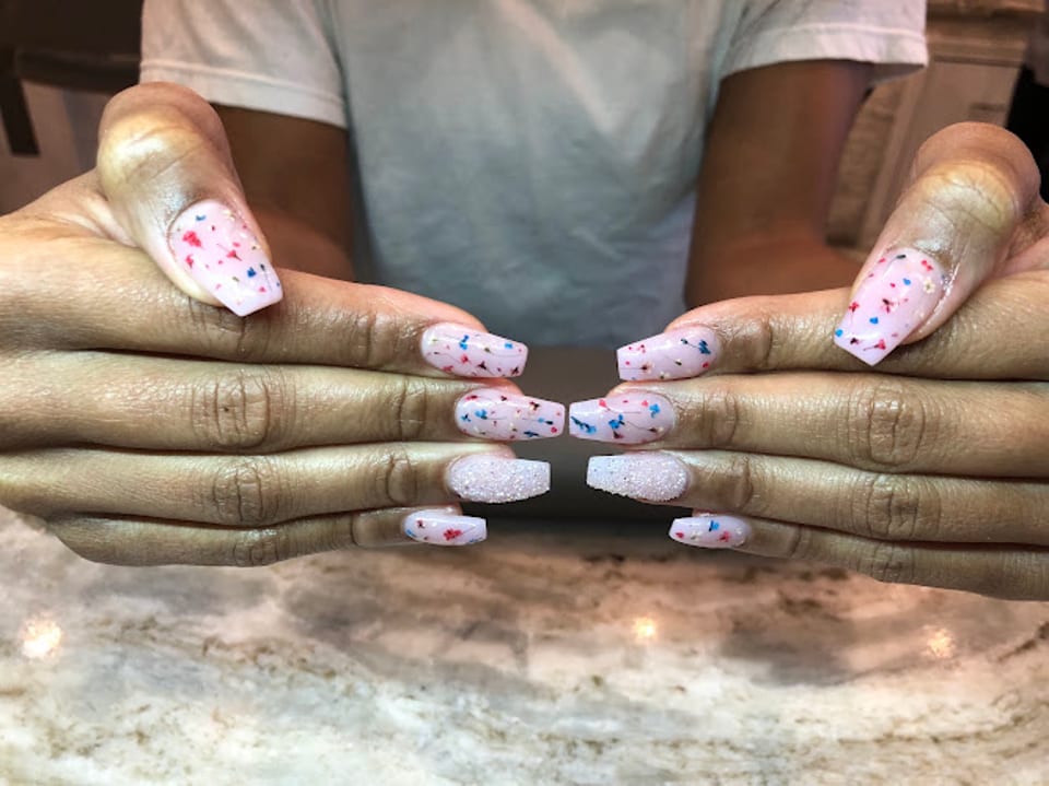 Luxx Nail Bar photo 1