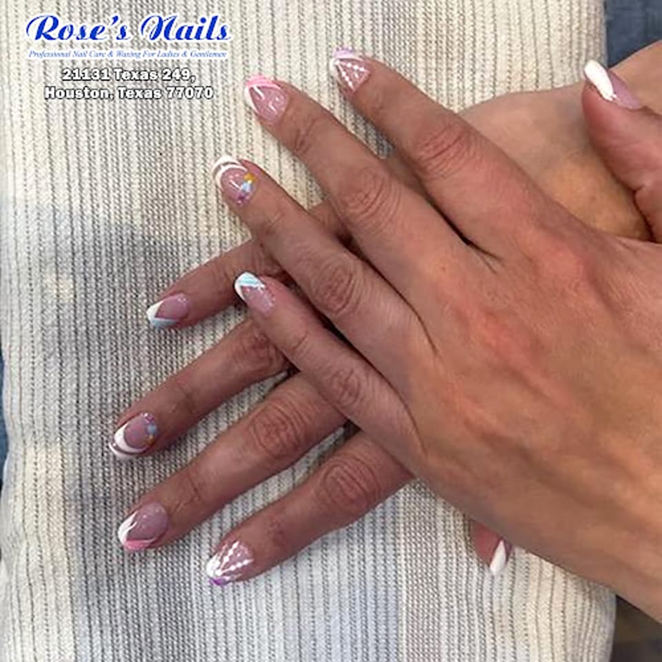 Rose's Nail photo 1