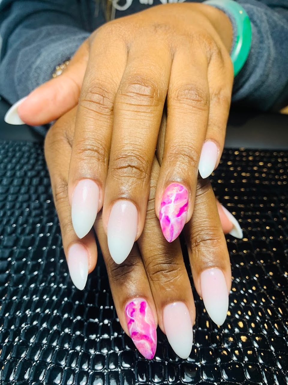 Hasha Nails photo 1