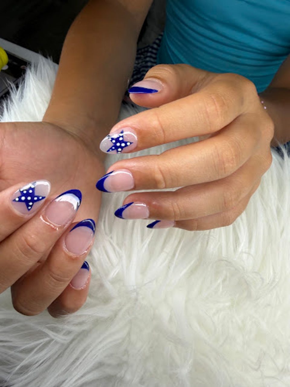 Bella's Nail and Spa photo 1