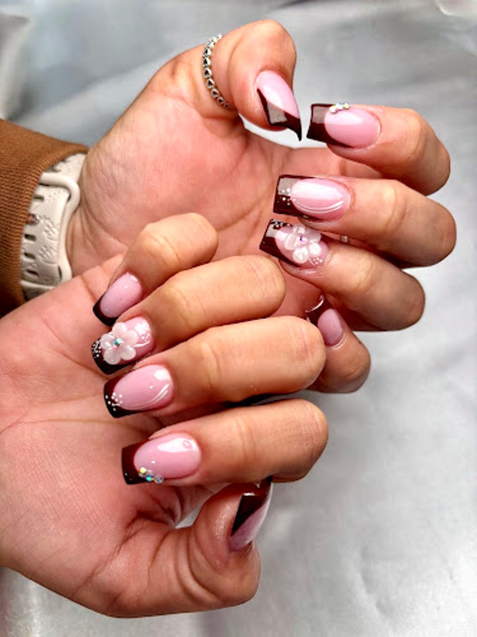 Poshe Nails & Spa photo 1