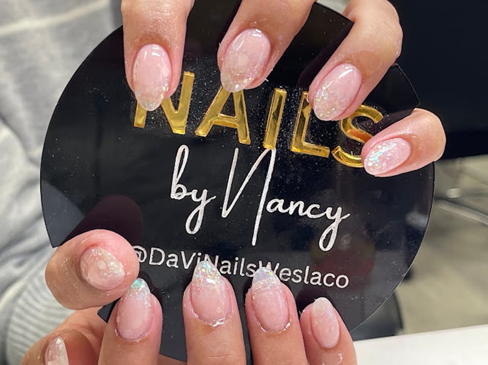 Davi Nails Weslaco photo 1