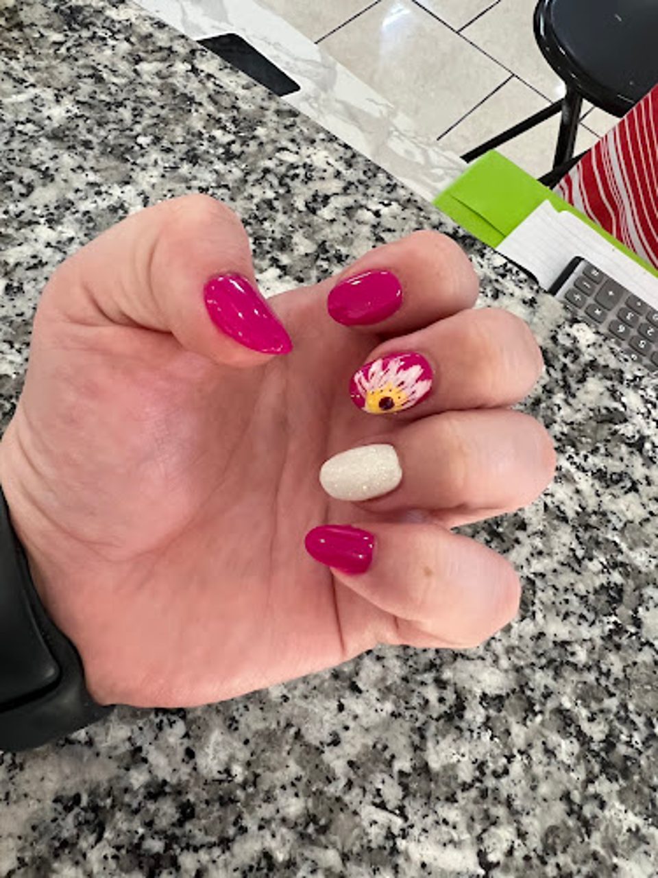 Henry Nails photo 1