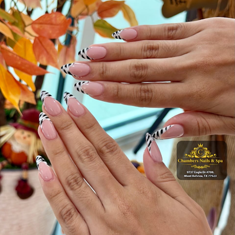 Chambers Nails & Spa photo 1